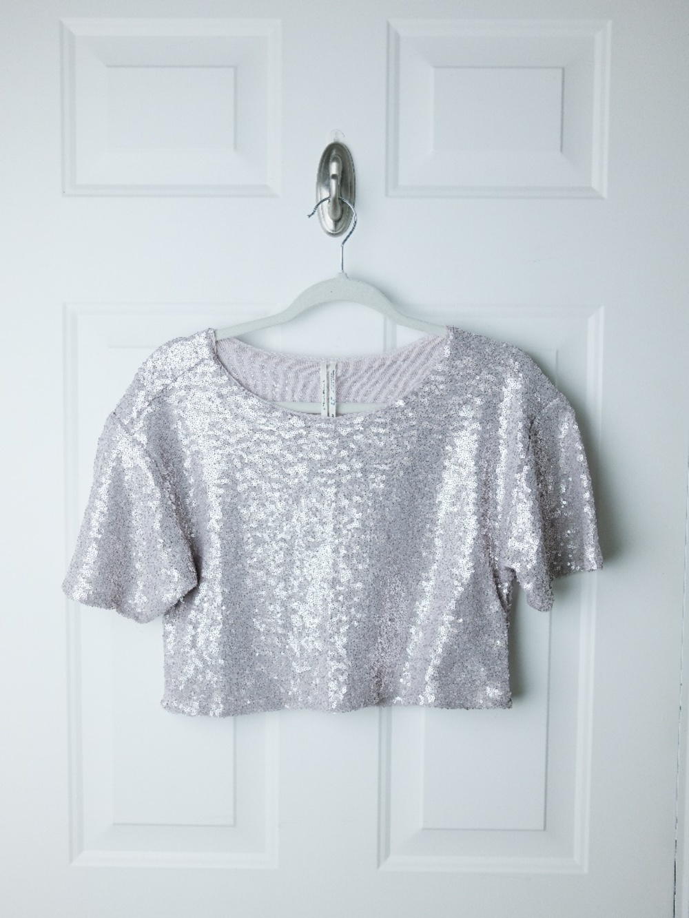 Anthropologie Women’s XS Pink Silver Sequin Cropped Short Sleeve Party Top